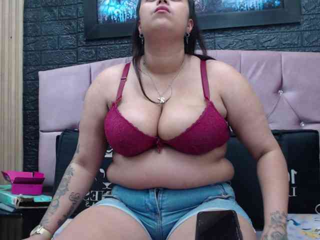 valeriwet webcam