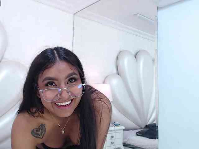AmberBlazze webcam
