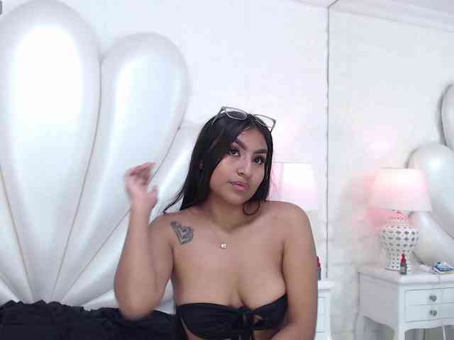 AmberBlazze webcam