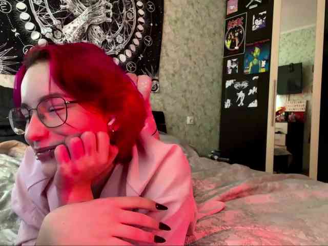 YoungAvenoso webcam