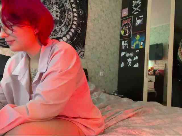 YoungAvenoso webcam