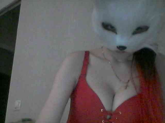 SweetPussy777 webcam
