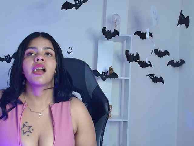dakothabrown webcam