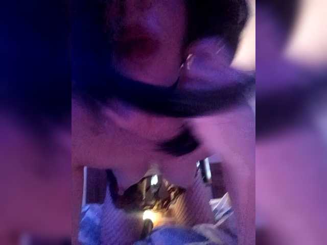 Vai a chattare su Bonnie777Clyde Bonnie777Clyde