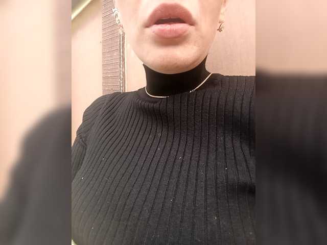 Accedi alla chat con il nickname Bonnie777Clyde Bonnie777Clyde