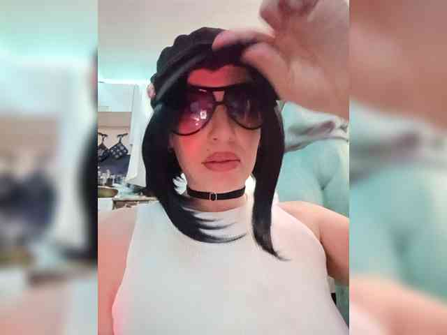 Bonnie777Clyde webcam