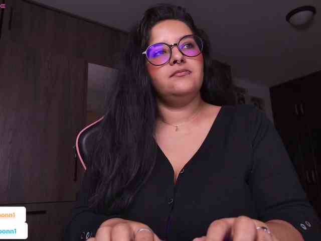 MissMoonn webcam