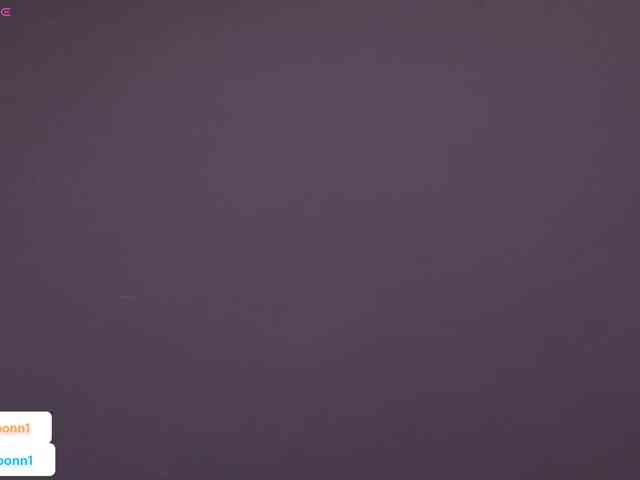 MissMoonn webcam
