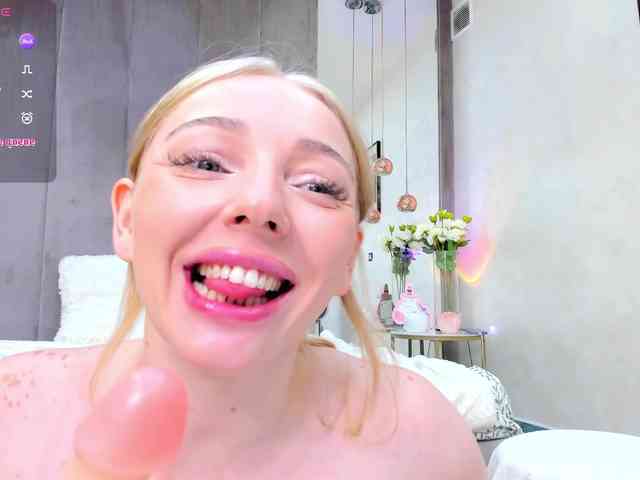 Sundy-Rose webcam