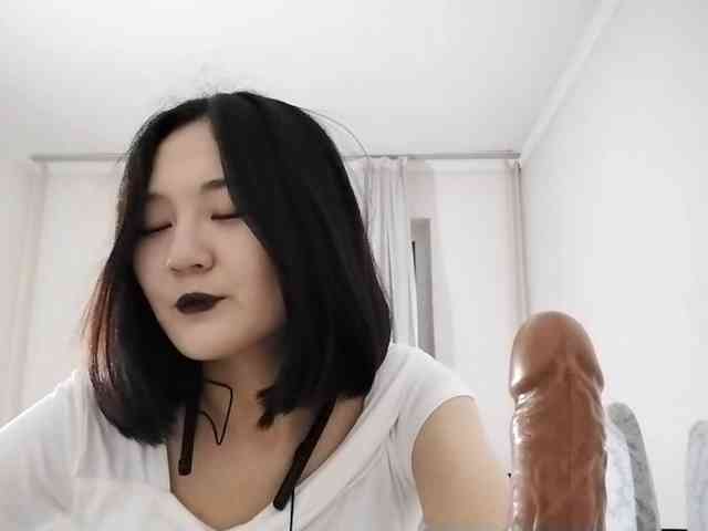 UrSweetieLeigh webcam