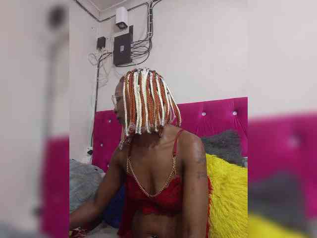 Sexy-bad-girl webcam