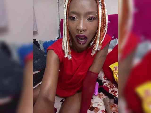 Sexy-bad-girl webcam