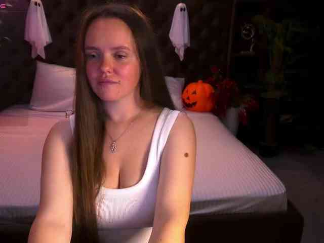 GoldenPeachy webcam