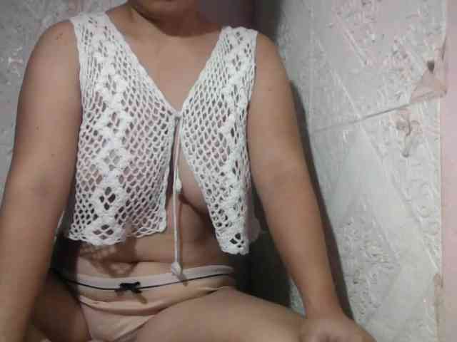 lovelysweet4u webcam