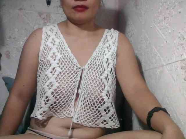 lovelysweet4u webcam