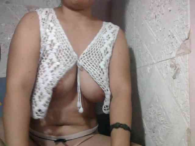 lovelysweet4u webcam