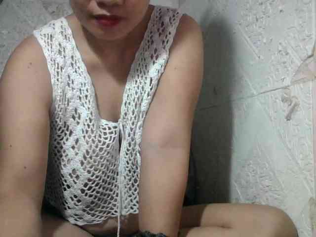 lovelysweet4u webcam