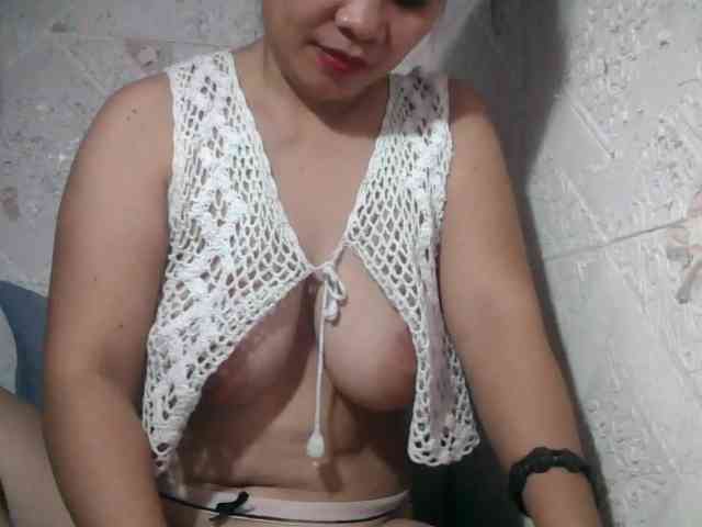 lovelysweet4u webcam