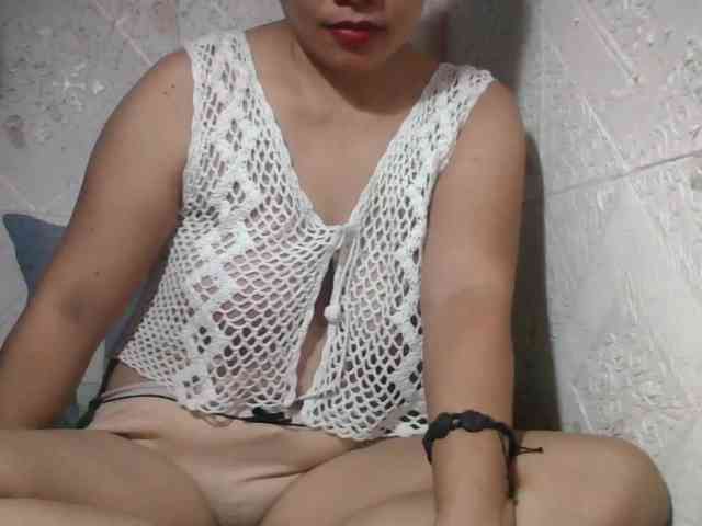 lovelysweet4u webcam
