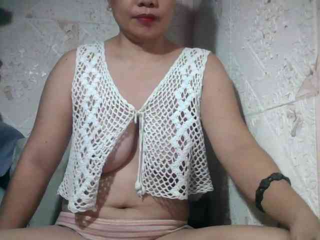 lovelysweet4u webcam