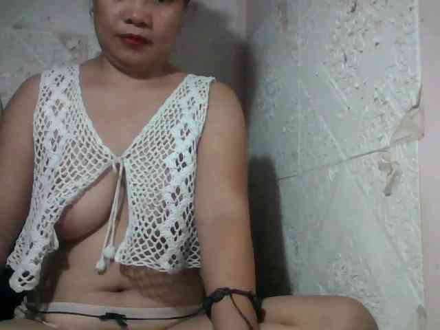 lovelysweet4u webcam