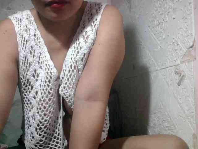 lovelysweet4u webcam