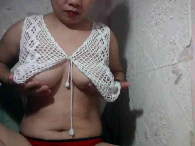 lovelysweet4u webcam