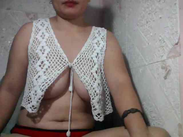 lovelysweet4u webcam