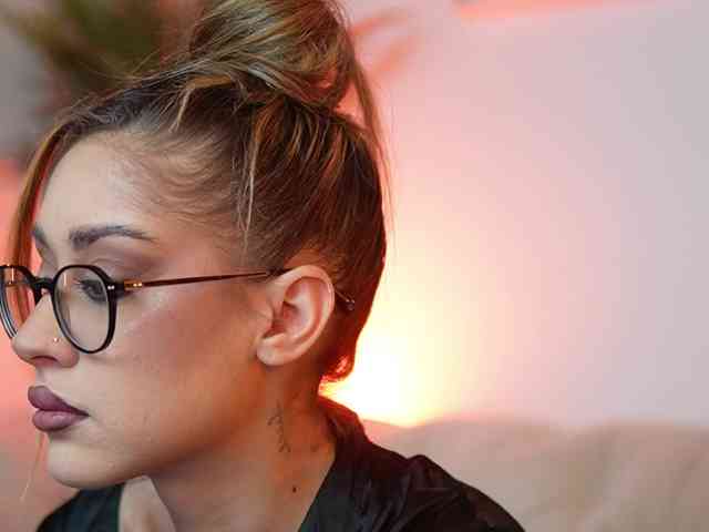 AileenKiss webcam