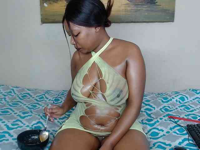 CutiebarbieXX webcam