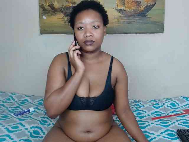 CutiebarbieXX webcam