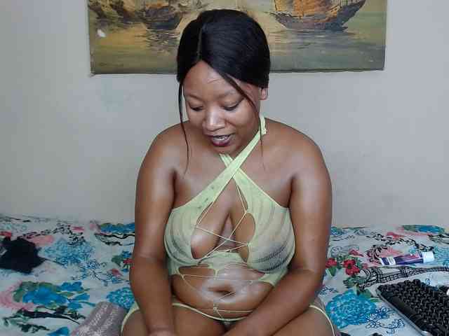 CutiebarbieXX webcam