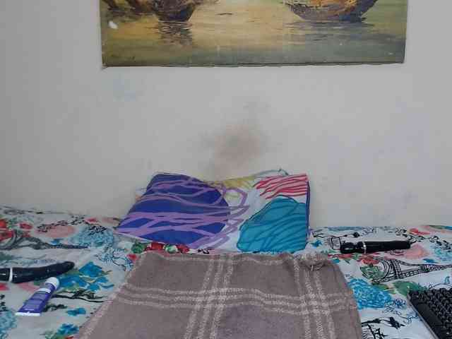 CutiebarbieXX webcam