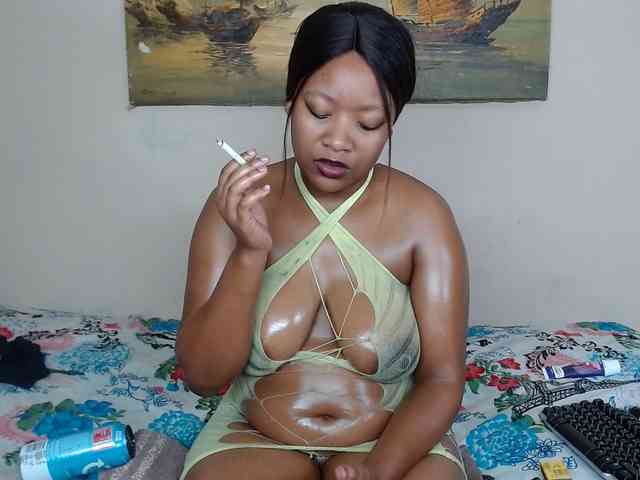 CutiebarbieXX webcam