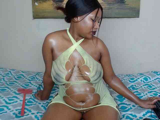 CutiebarbieXX webcam