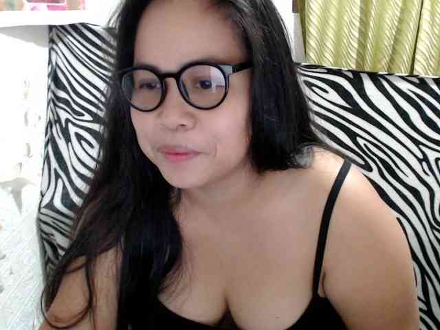 urpinaygirl webcam