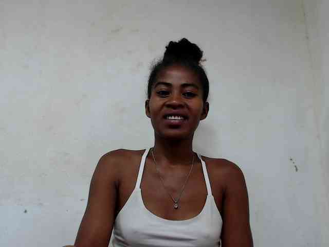 DonnelaQuin webcam