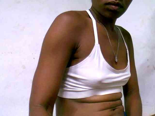 DonnelaQuin webcam