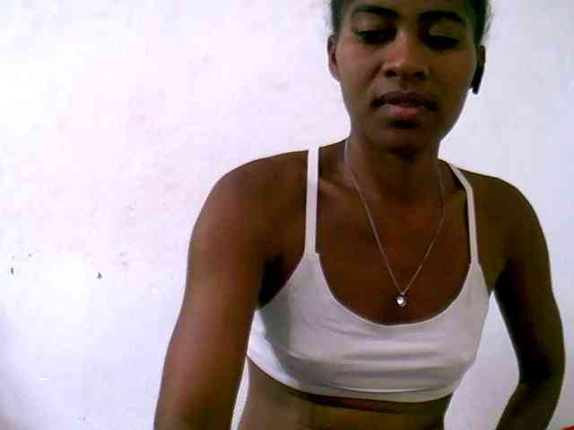 DonnelaQuin webcam
