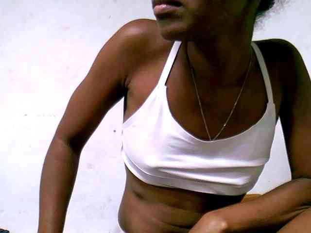 DonnelaQuin webcam