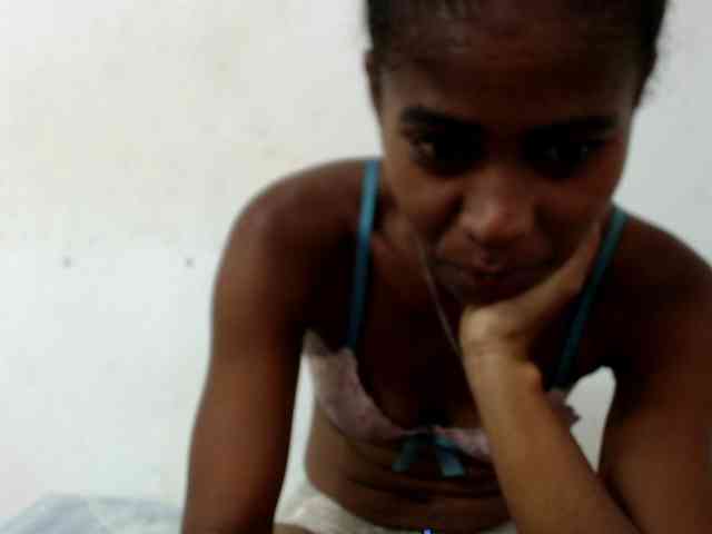 DonnelaQuin webcam