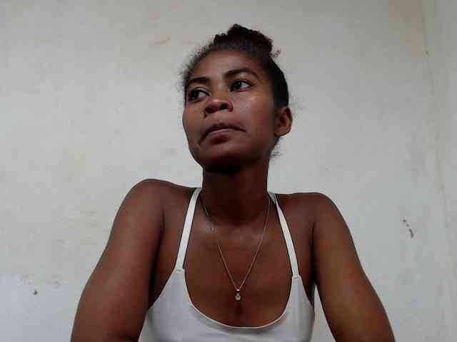 DonnelaQuin webcam