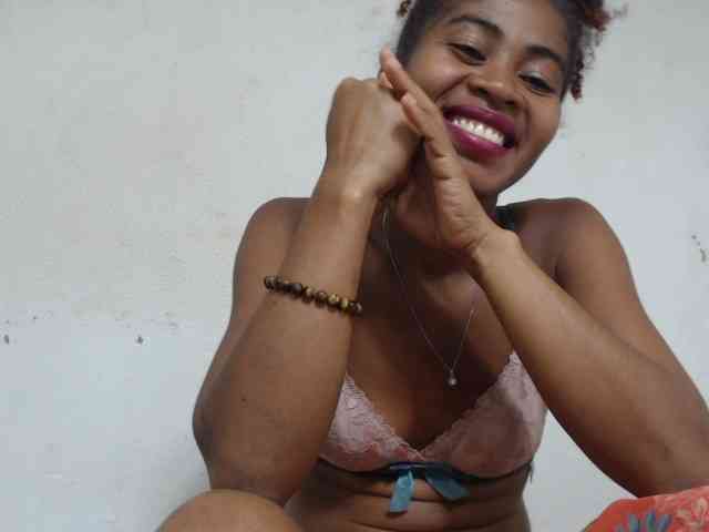 DonnelaQuin webcam