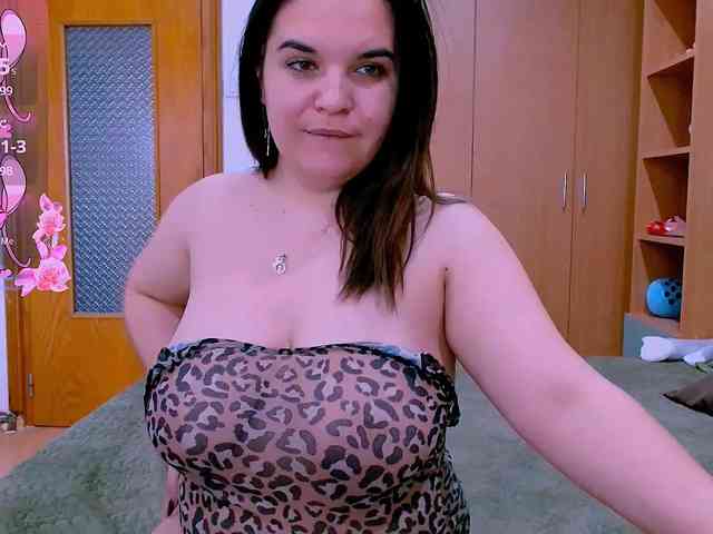 minnie-ella webcam