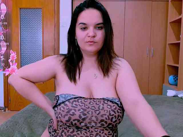 minnie-ella webcam