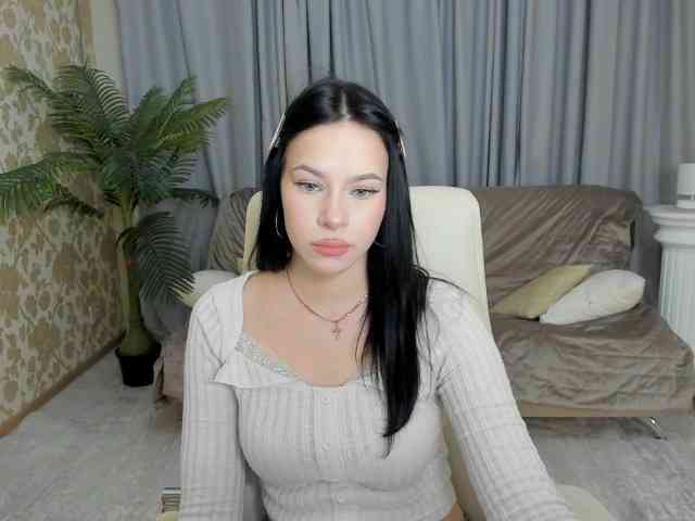 LolaSprinkle webcam