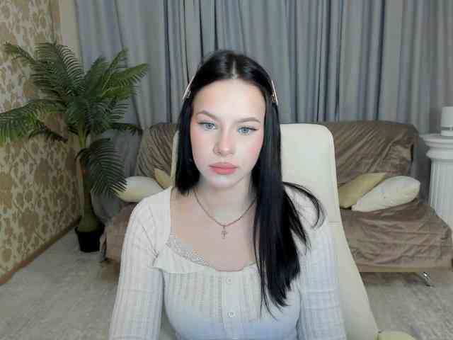 LolaSprinkle webcam