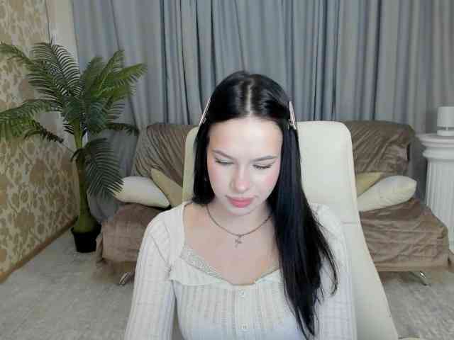 LolaSprinkle webcam