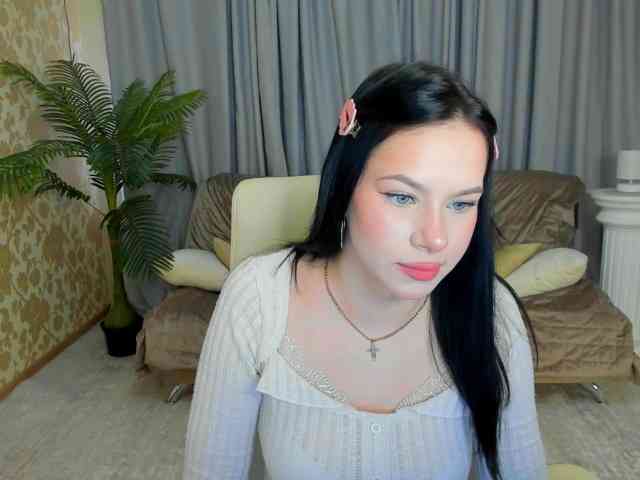 LolaSprinkle webcam