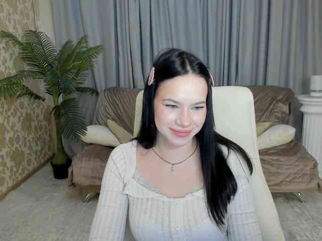 LolaSprinkle webcam